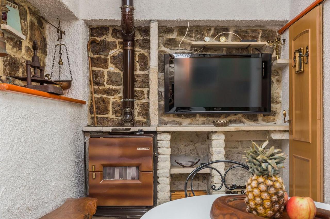 Mini Stone House Villa Omiš Dış mekan fotoğraf