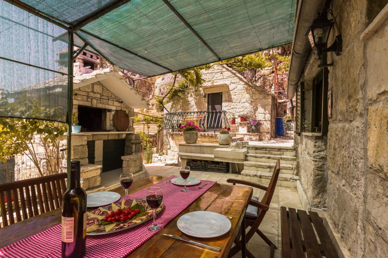 Mini Stone House Villa Omiš Dış mekan fotoğraf